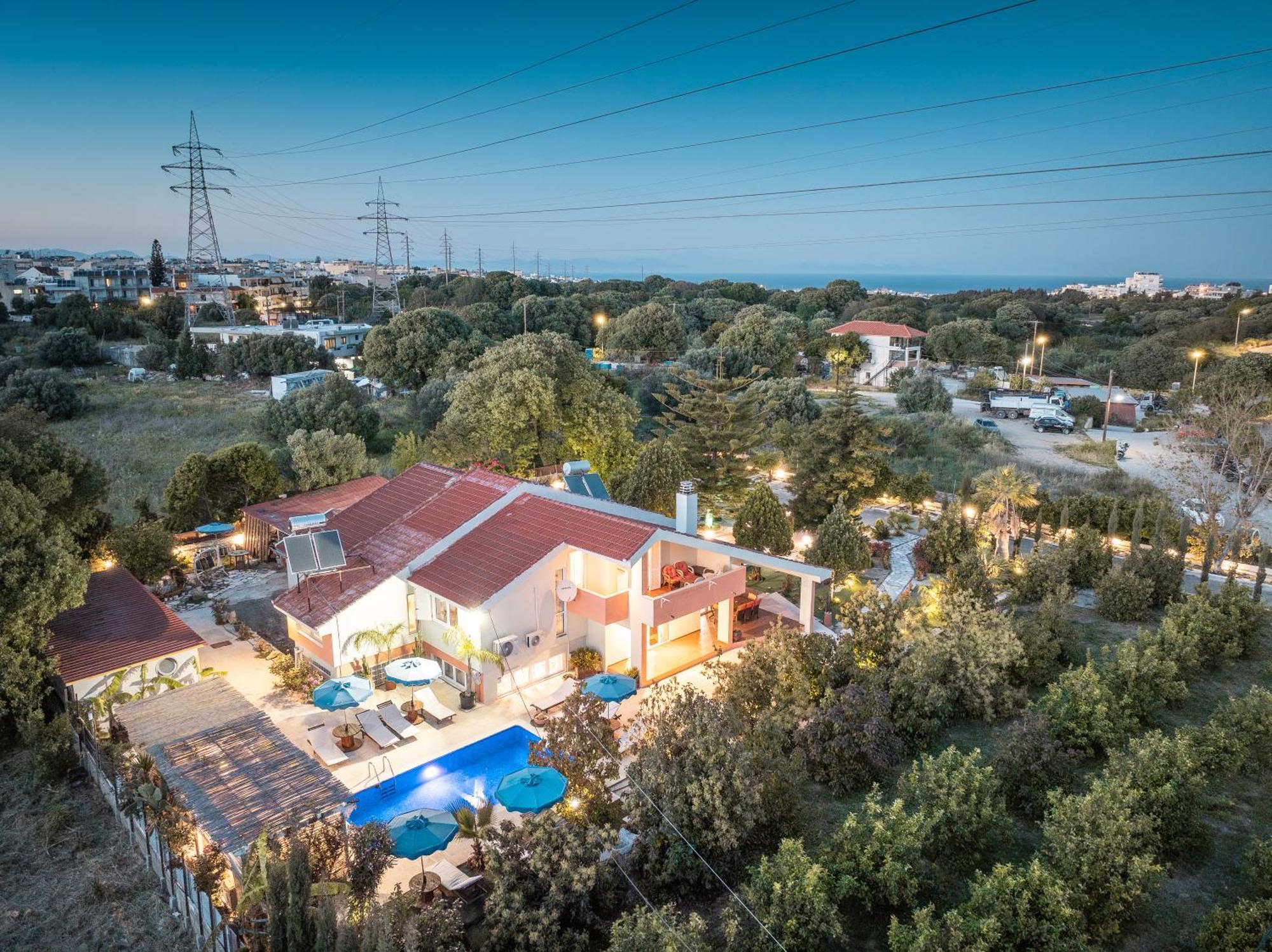 Artzy Villa Rhodes City Exterior photo